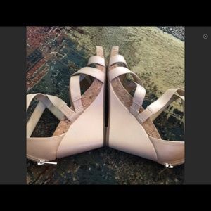 Jessica Simpson wedges